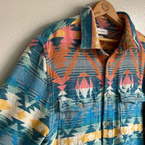 Urban Outfitters Men's Aztec Print Flannel Button Down Shirt Shacket Medium - Picture 5 of 9